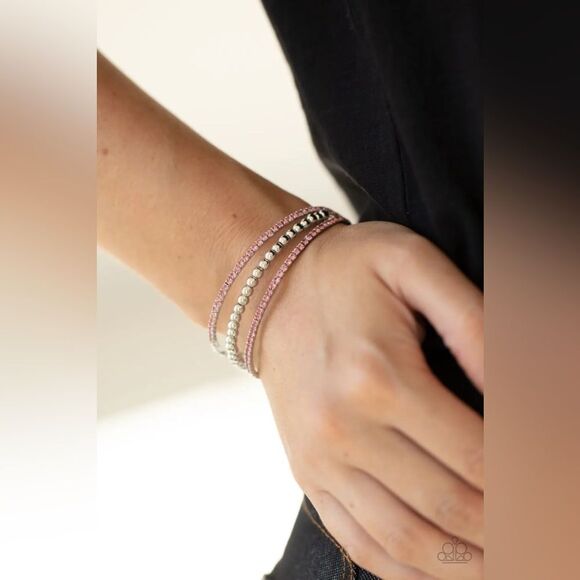 High-End Eye Candy Pink Bracelet (100) - Picture 1 of 2